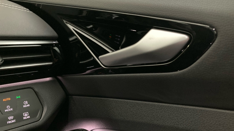 Volkswagen ID.4 210kW Black Edition Pro 77kWh 5dr Auto Electric Estate